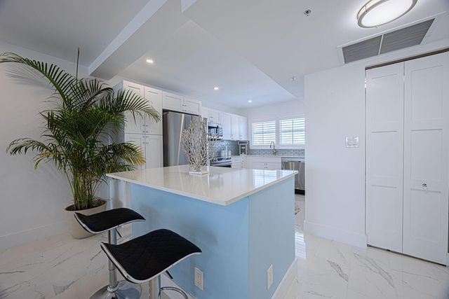 3224 S Ocean Boulevard 612b, Highland Beach, FL 33487