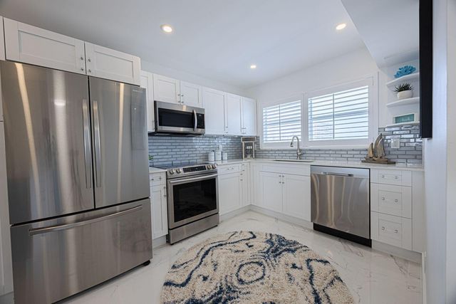 3224 S Ocean Boulevard 612b, Highland Beach, FL 33487