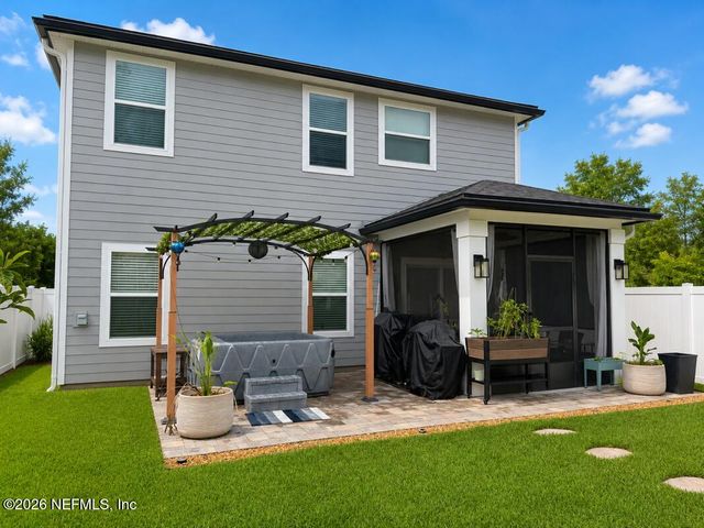 12968 HOLSINGER Boulevard, Jacksonville, FL 32256