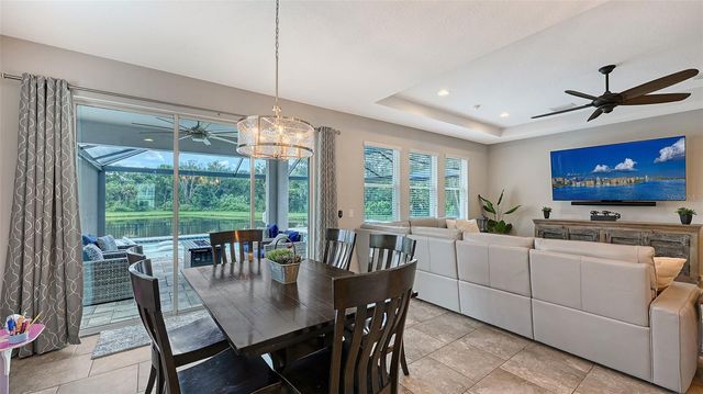 15112 LAS OLAS PLACE, Bradenton, FL 34212