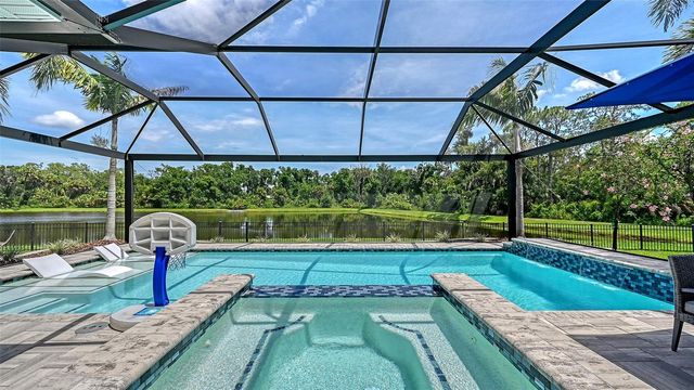 15112 LAS OLAS PLACE, Bradenton, FL 34212