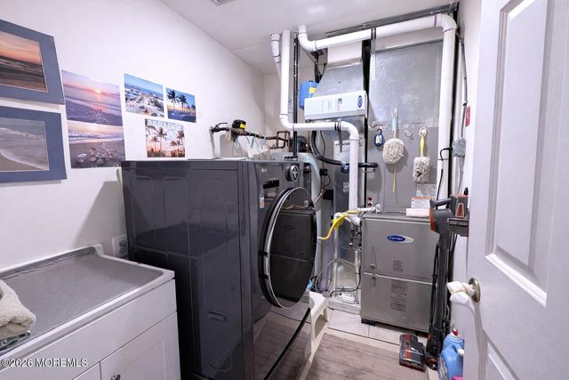 2187 Agincourt Road, Toms River, NJ 08755