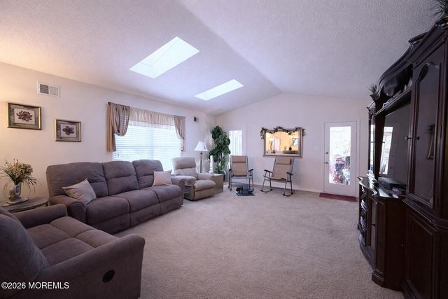 2187 Agincourt Road, Toms River, NJ 08755