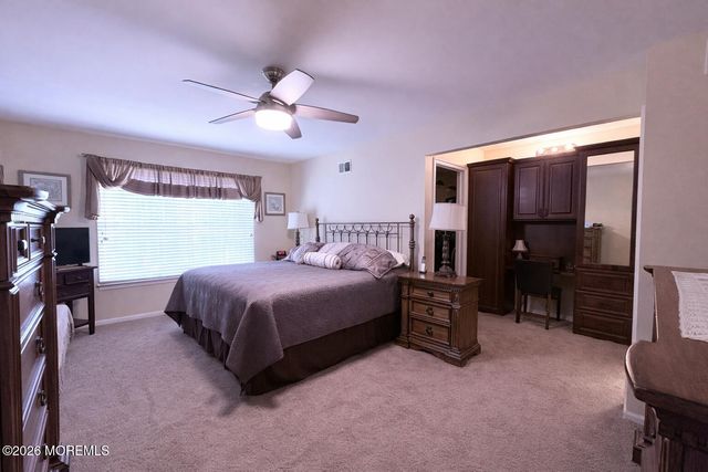 2187 Agincourt Road, Toms River, NJ 08755