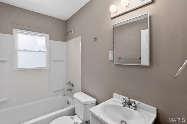 7525 Chandler Avenue, St Louis, MO 63136