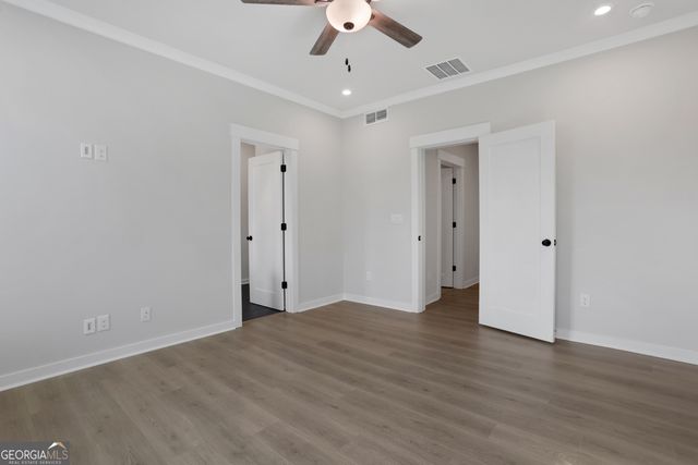 114 Bridgecrest Road 8, Roswell, GA 30075