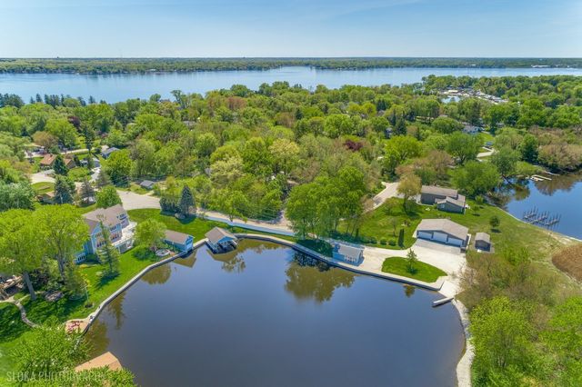 38778 N Ackerman Road, Antioch, IL 60002