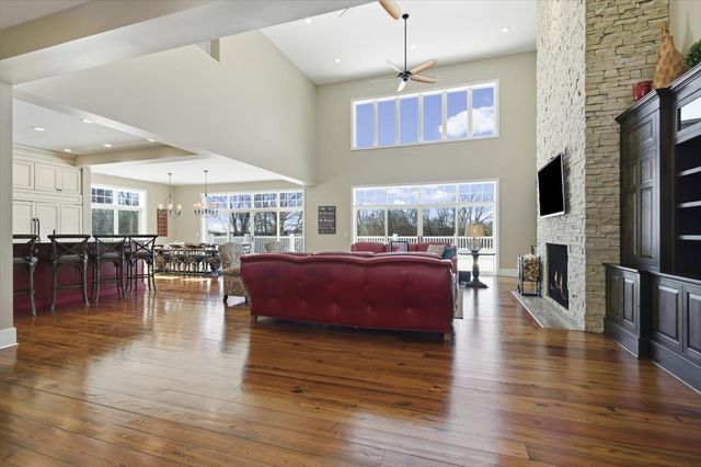 38778 N Ackerman Road, Antioch, IL 60002