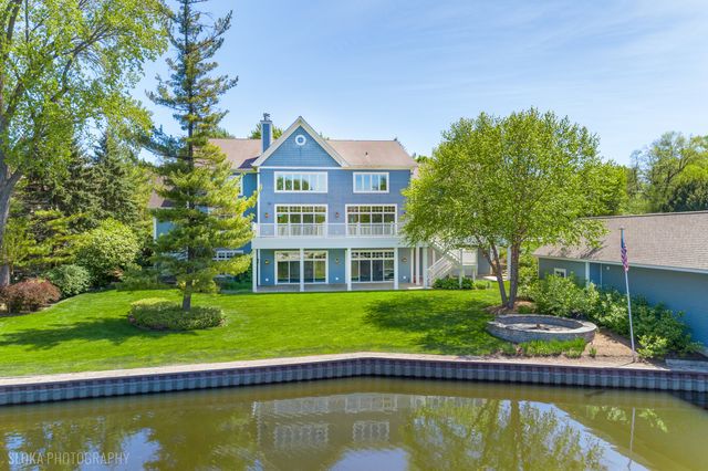 38778 N Ackerman Road, Antioch, IL 60002