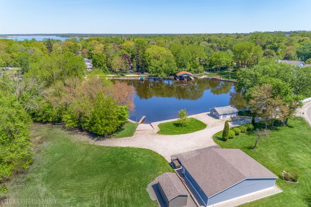 38778 N Ackerman Road, Antioch, IL 60002