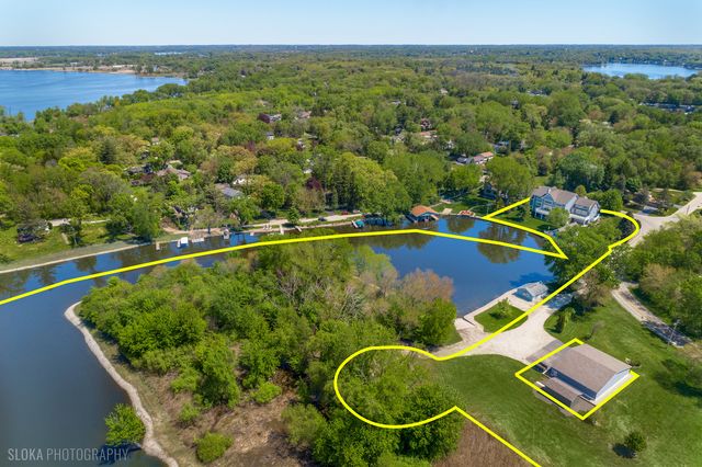 38778 N Ackerman Road, Antioch, IL 60002