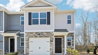 157 Trumpet Vine Road, Aberdeen, NC 28315
