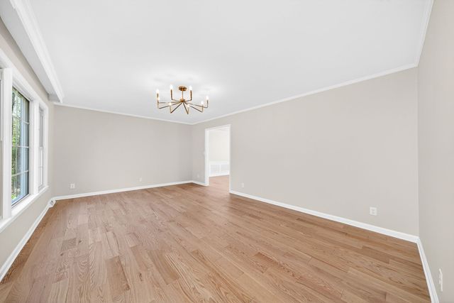 690 Valley Forge Rd, Cookeville, TN 38501