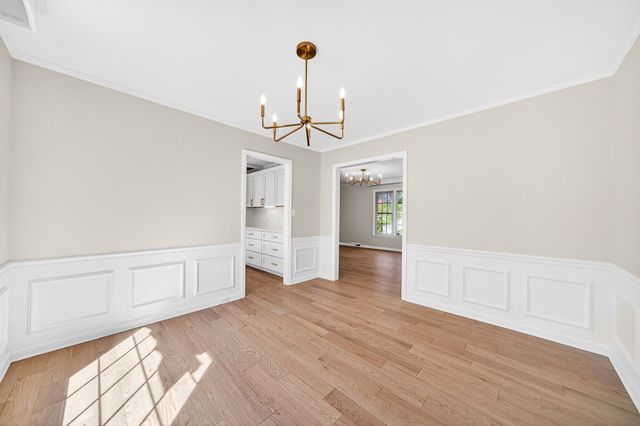 690 Valley Forge Rd, Cookeville, TN 38501