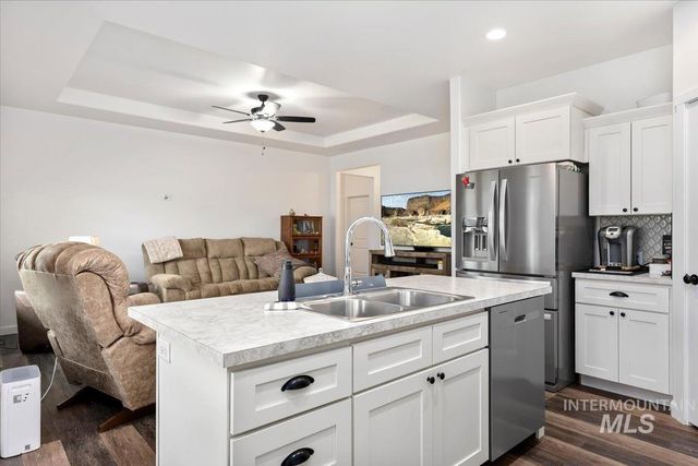 1278 Creekside Way, Twin Falls, ID 83301