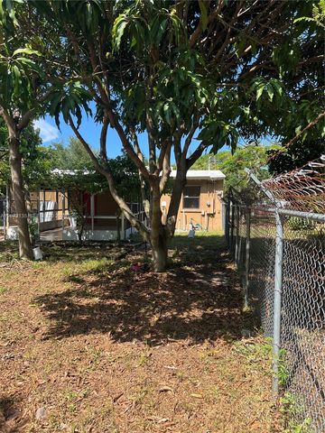 143 SW 22nd Terrace, Fort Lauderdale, FL 33312