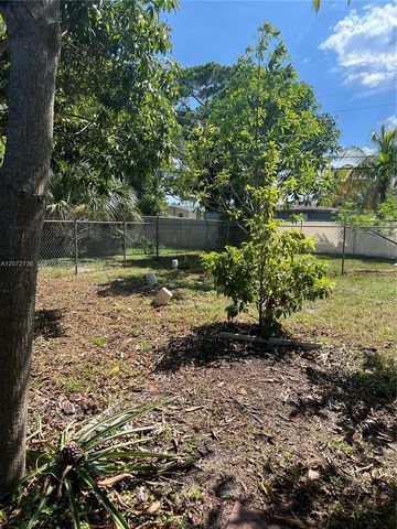 143 SW 22nd Terrace, Fort Lauderdale, FL 33312