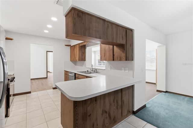 2106 PEACH TREE BOULEVARD, St Cloud, FL 34769