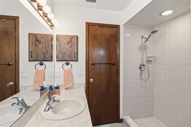 2106 PEACH TREE BOULEVARD, St Cloud, FL 34769