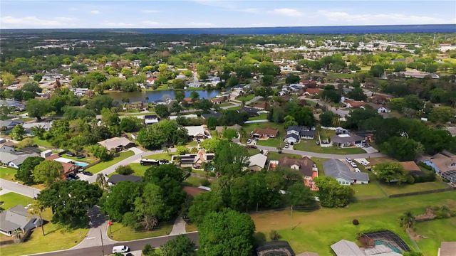 2106 PEACH TREE BOULEVARD, St Cloud, FL 34769