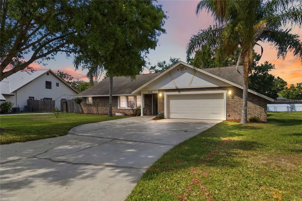 2106 PEACH TREE BOULEVARD, St Cloud, FL 34769