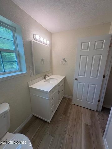 10514 Gazelle Drive Drive, Neosho, MO 64850