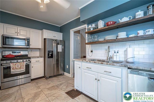 1417 Lorain Avenue, Bethlehem City, PA 18018