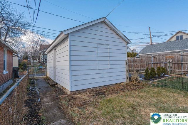 1417 Lorain Avenue, Bethlehem City, PA 18018