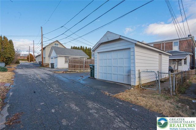 1417 Lorain Avenue, Bethlehem City, PA 18018