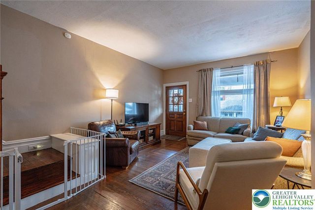 1417 Lorain Avenue, Bethlehem City, PA 18018