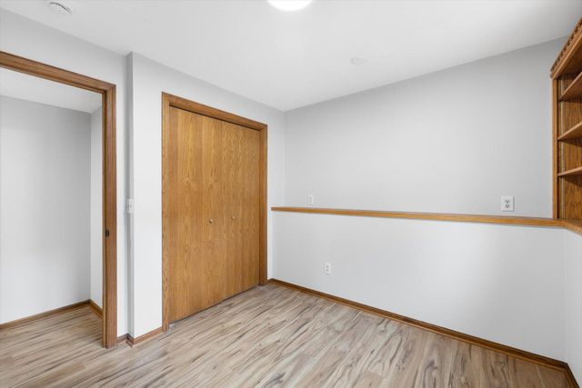 16605 21st Avenue N, Plymouth, MN 55447