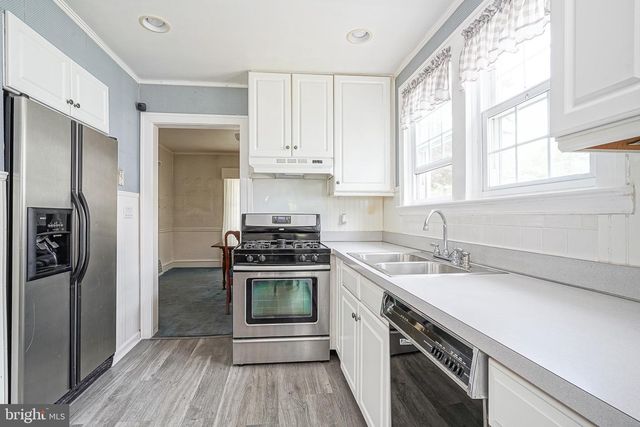 111 UNIVERSITY BLVD, Glassboro, NJ 08028