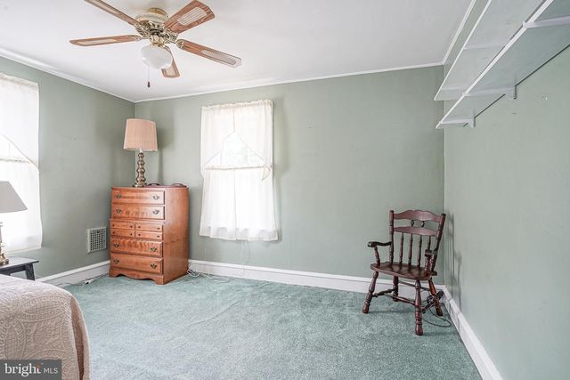 111 UNIVERSITY BLVD, Glassboro, NJ 08028