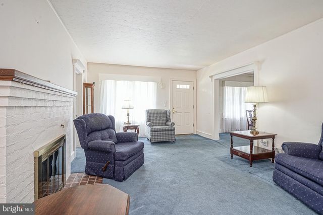 111 UNIVERSITY BLVD, Glassboro, NJ 08028