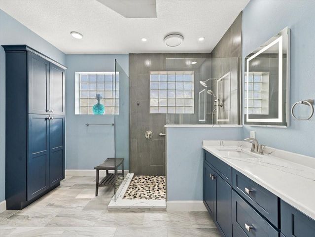 9233 PENELOPE DRIVE, Weeki Wachee, FL 34613