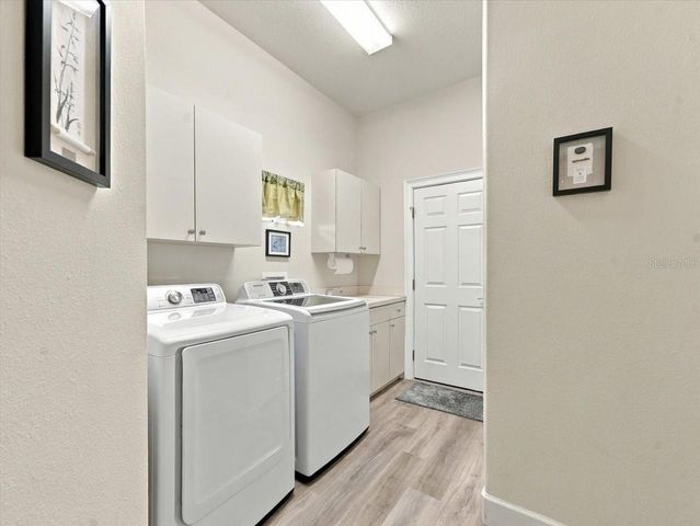 9233 PENELOPE DRIVE, Weeki Wachee, FL 34613