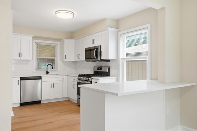 883 W 9th Avenue, Columbus, OH 43212