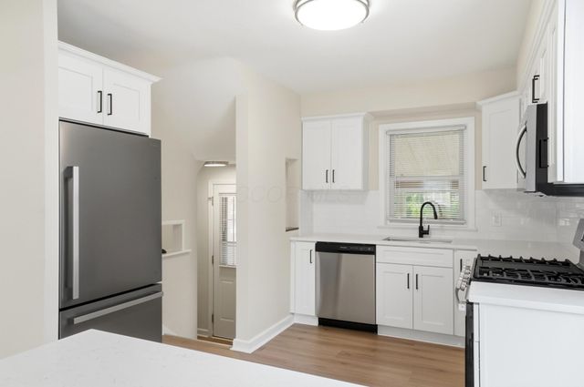 883 W 9th Avenue, Columbus, OH 43212