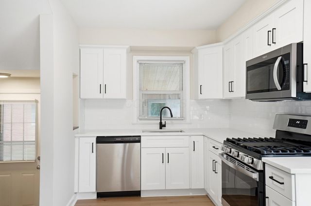 883 W 9th Avenue, Columbus, OH 43212
