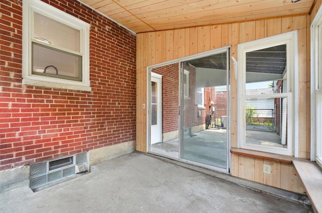 883 W 9th Avenue, Columbus, OH 43212