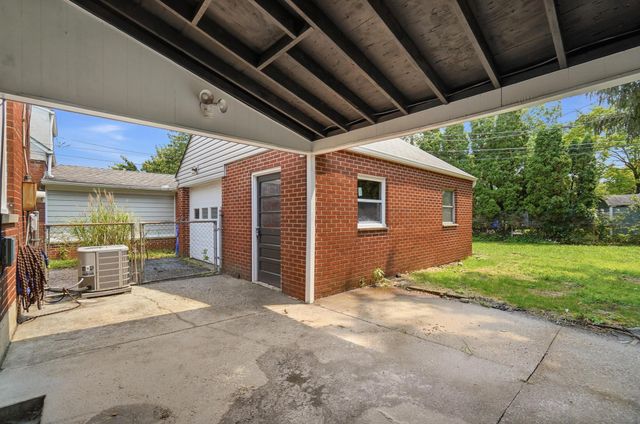 883 W 9th Avenue, Columbus, OH 43212