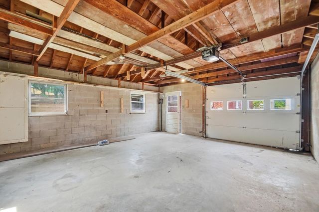 883 W 9th Avenue, Columbus, OH 43212