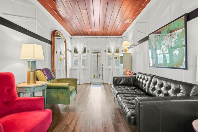 148 HIGHLAND AVENUE, Dunedin, FL 34698