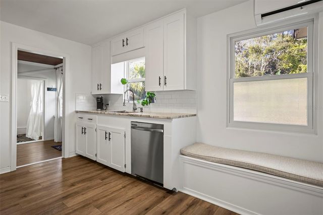 148 HIGHLAND AVENUE, Dunedin, FL 34698