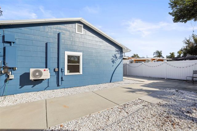 148 HIGHLAND AVENUE, Dunedin, FL 34698