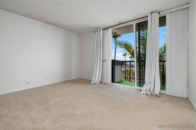 727 SAPPHIRE STREET 405, San Diego, CA 92109