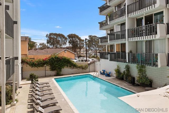 727 SAPPHIRE STREET 405, San Diego, CA 92109