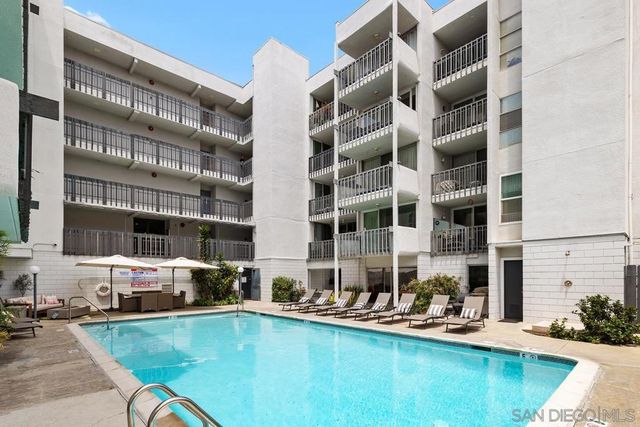 727 SAPPHIRE STREET 405, San Diego, CA 92109