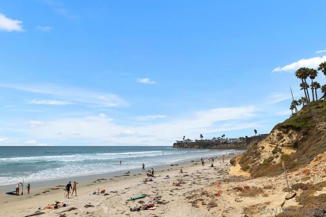 727 SAPPHIRE STREET 405, San Diego, CA 92109