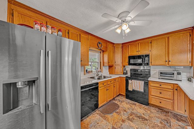5451 Stearnes AVE, Roanoke, VA 24018